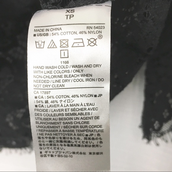 Banana Republic• Lace shell flounce bell sleeve cuff blouse extra small - Picture 4 of 8